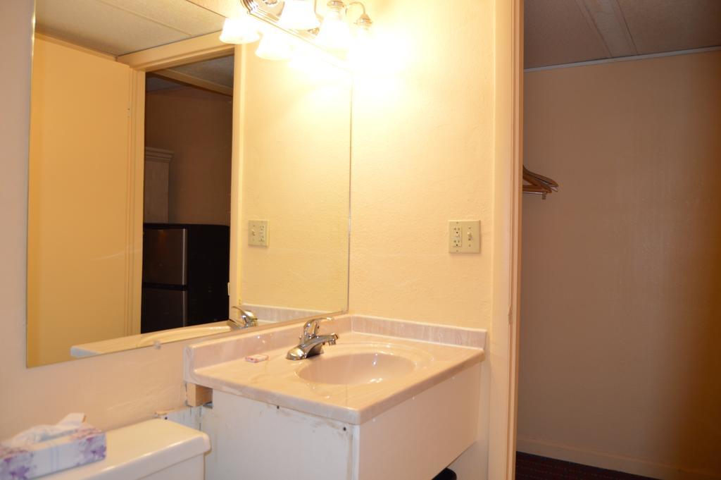 Travelers Inn South Brunswick Terrace Camera foto