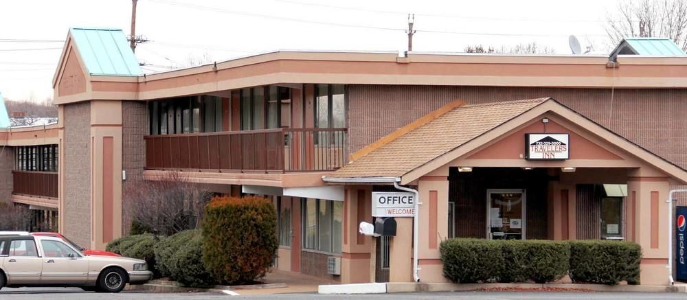 Travelers Inn South Brunswick Terrace Esterno foto